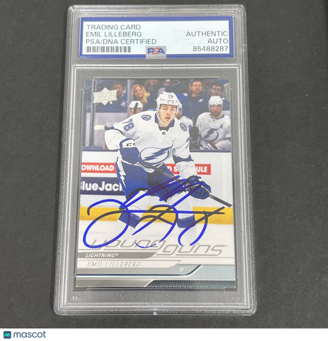 2024 Upper Deck Series One Hockey #241 Emil Lilleberg signed card PSA