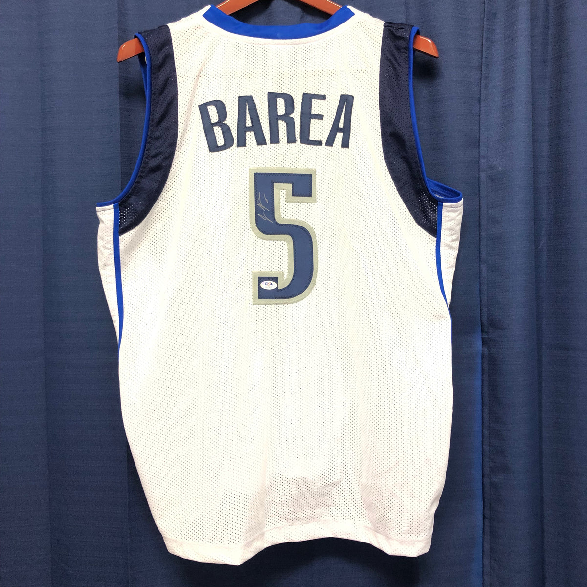 JJ Barea Autographed/Signed Jersey JSA outlet COA Dallas Mavericks J.J.