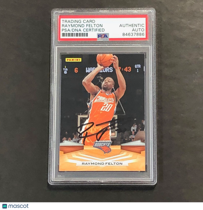 2009-10 Panini Basketball #122 Raymond Felton Signed Card AUTO PSA/DNA Slabbed B