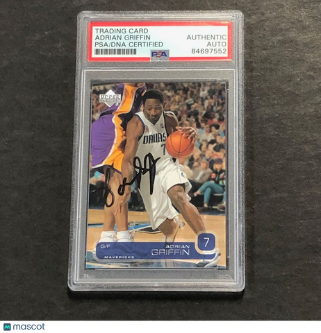 2002-03 Upper Deck Basketball #30 Adrian Griffin Signed Card AUTO PSA Slabbed Ma