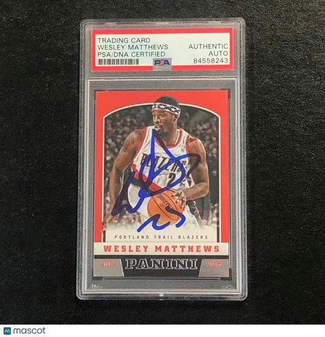 2012-13 Panini Basketball #173 Wesley Matthews Signed Card Auto PSA Slabbed Trail Blazers