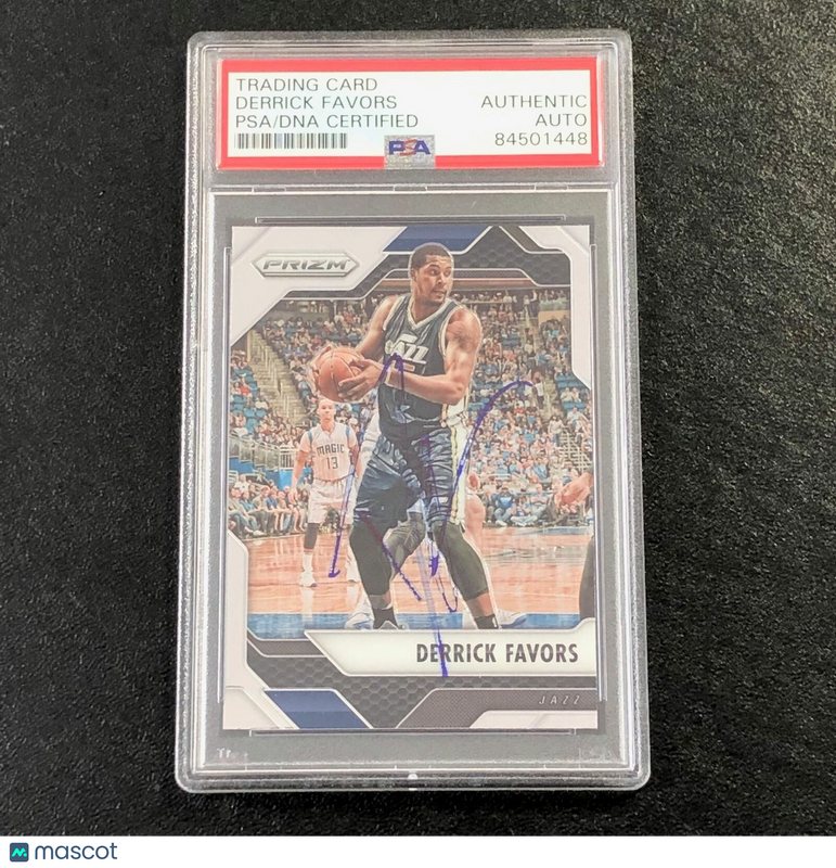 2016-17 Panini Prizm #103 Derrick Favors Signed Card AUTO PSA Slabbed Jazz