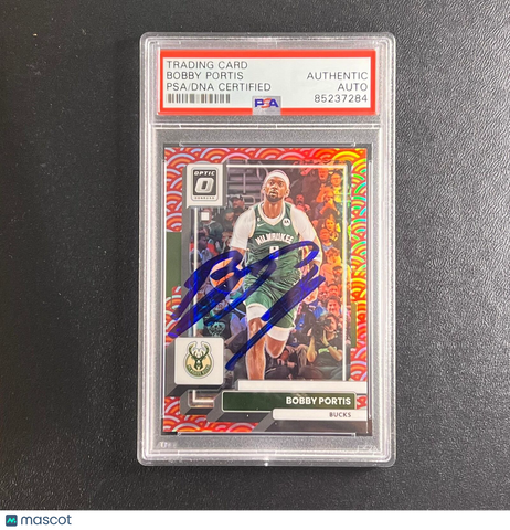 2022-23 Panini Donruss Optic #101 Bobby Portis Signed Card AUTO PSA Slabbed Buck