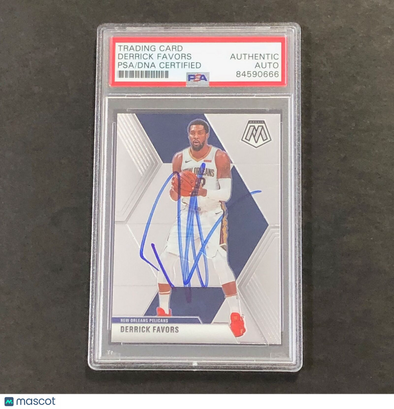 2019-20 Panini Mosaic #186 Derrick Favors Signed Card AUTO PSA Slabbed Pelicans
