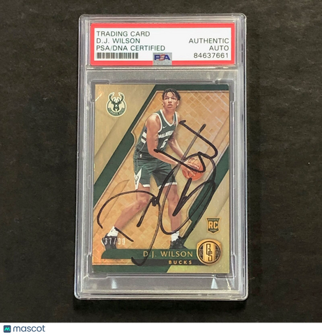 2017-18 Panini Chronicles #173 D.J. Wilson Signed Card AUTO PSA/DNA Slabbed Buck