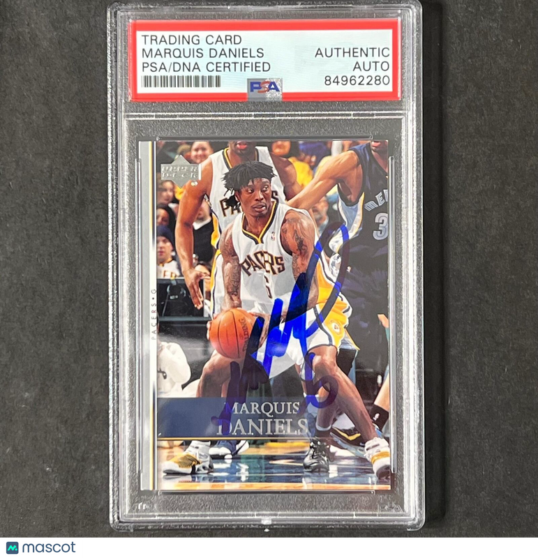 2006-07 NBA Upper Deck #131 Marquis Daniels Signed Card PSA AUTO Slabbed Pacers