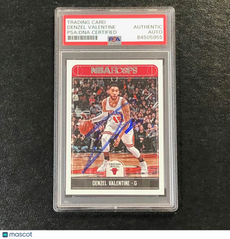 2017-18 NBA Hoops #21 Denzel Valentine Signed Card AUTO PSA Slabbed Bulls