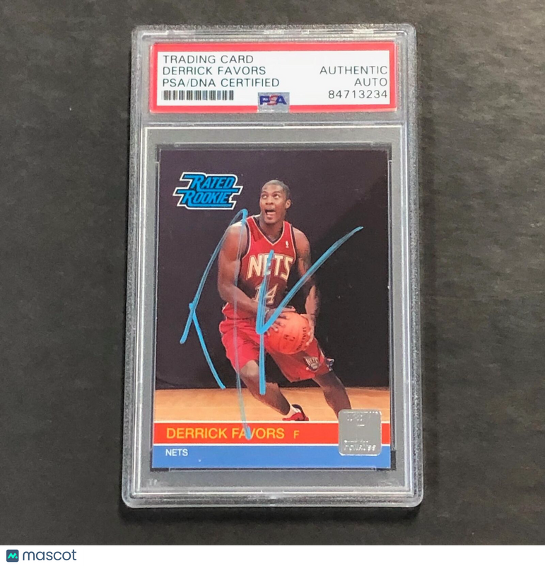 2010-11 Donruss Rated Rookie #230 Derrick Favors Signed Card Auto PSA Slabbed Nets