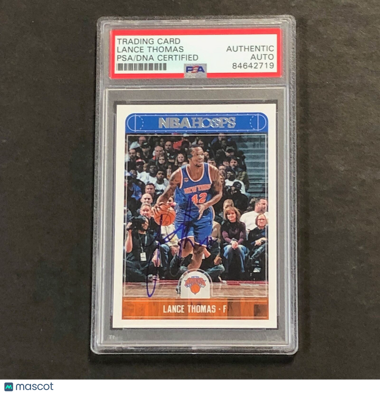 2017-18 Panini NBA Hoops #106 Lance Thomas Signed Card AUTO PSA Slabbed Knicks