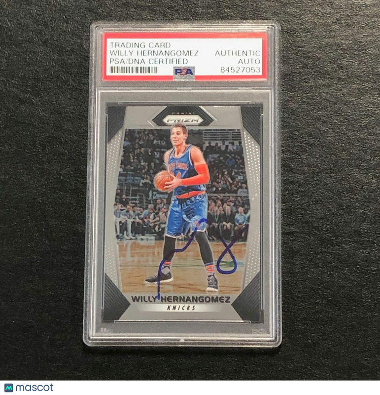 2017-18 Panini Prizm #276 Willy Hernangomez Signed Card AUTO PSA Slabbed Knicks