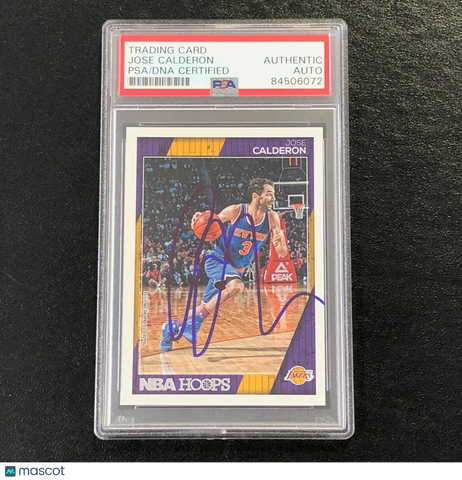 2016-17 NBA Hoops #201 Jose Calderon Signed Card AUTO PSA Slabbed Lakers