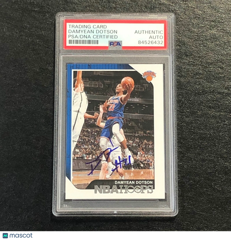 2018-19 NBA Hoops #58 Damyean Dotson Signed Card AUTO PSA Slabbed Knicks