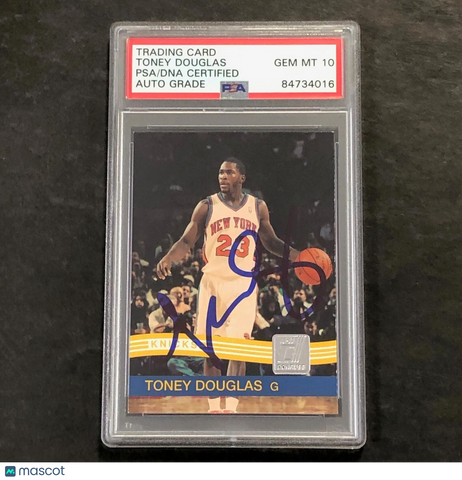 2010-11 Panini Donruss #18 Toney Douglas Signed Card AUTO 10 PSA Slabbed Knicks