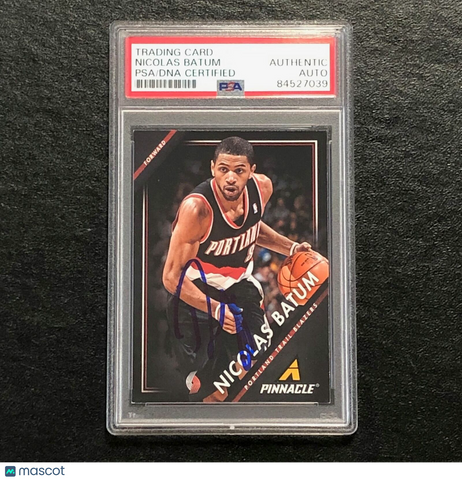 2013-14 Pinnacle Basketball #235 Nicolas Batum Signed Card AUTO PSA Slabbed Blaz