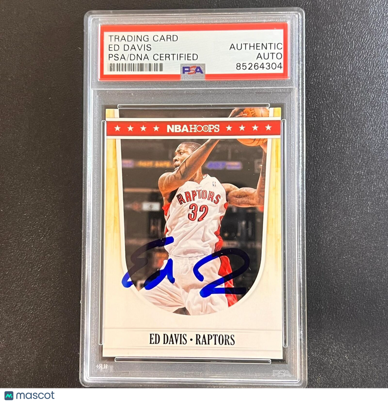 2011-12 NBA Hoops #227 Ed Davis Signed Card AUTO PSA Slabbed Raptors