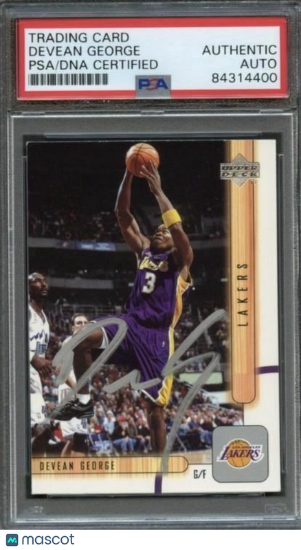 2001-02 Upper Deck #303 Devean George Signed Card AUTO PSA Slabbed