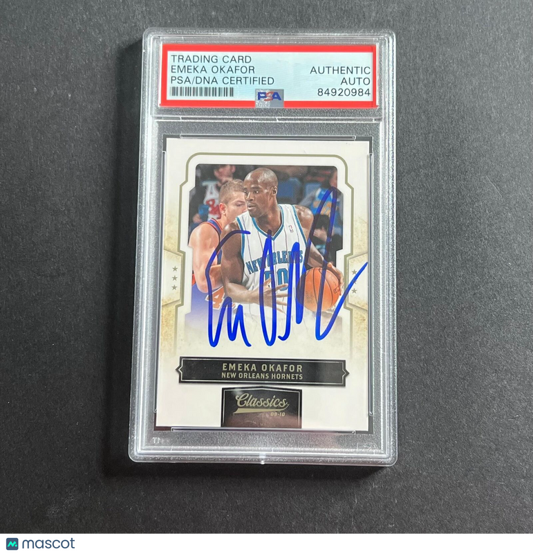 2009-10 Panini Classics #30 Emeka Okafor Signed Card AUTO PSA Slabbed Hornets
