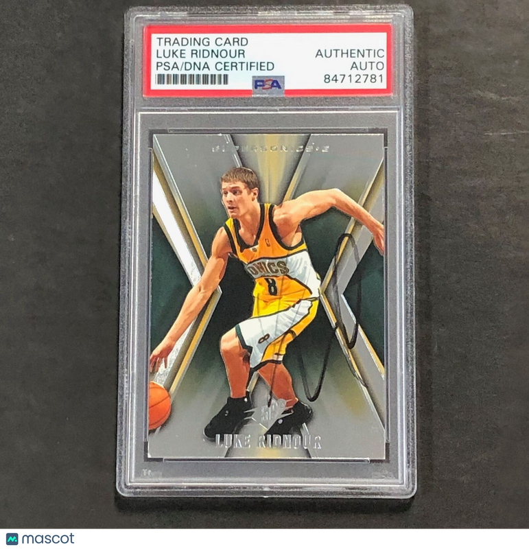 2005-06 Upper Deck #82 Luke Ridnour Signed Card AUTO PSA Slabbed