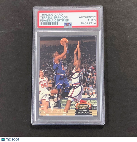 1991-92 Topps Stadium Club #154 Terrell Brandon Signed Card AUTO PSA/DNA Slabbed