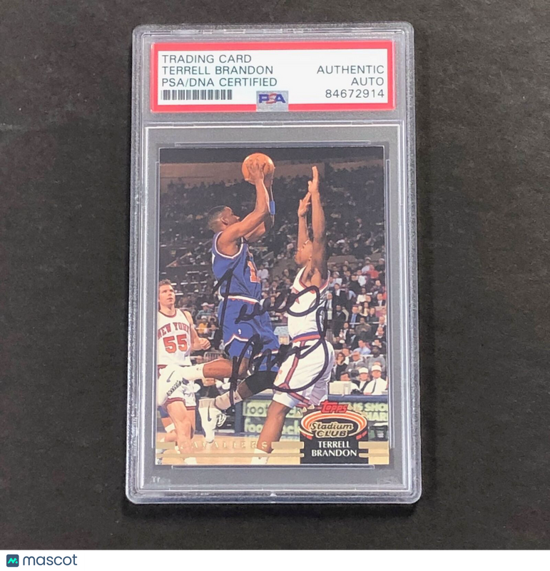 1991-92 Topps Stadium Club #154 Terrell Brandon Signed Card AUTO PSA/DNA Slabbed