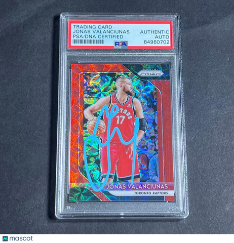 2018-19 Panini Prizm Cracked Red Ice #93 Jonas Valanciunas Signed Card AUTO PSA
