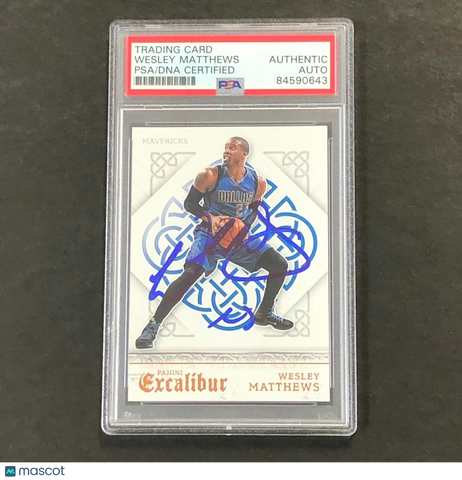 2015-16 Panini Excalibur #131 Wesley Matthews Signed Card AUTO PSA Slabbed Maver