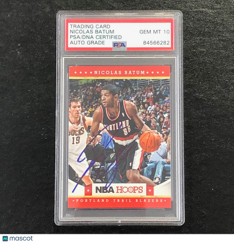 2012-13 NBA Hoops #125 Nicolas Batum Signed Card AUTO 10 PSA Slabbed Blazers