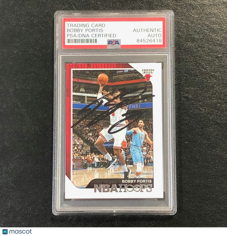 2018-19 NBA Hoops #194 Bobby Portis Signed Card AUTO PSA Slabbed Bulls