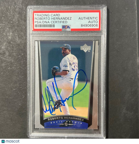 1999 Upper Deck #495 Roberto Hernandez Signed Card AUTO PSA/DNA Slabbed Rays