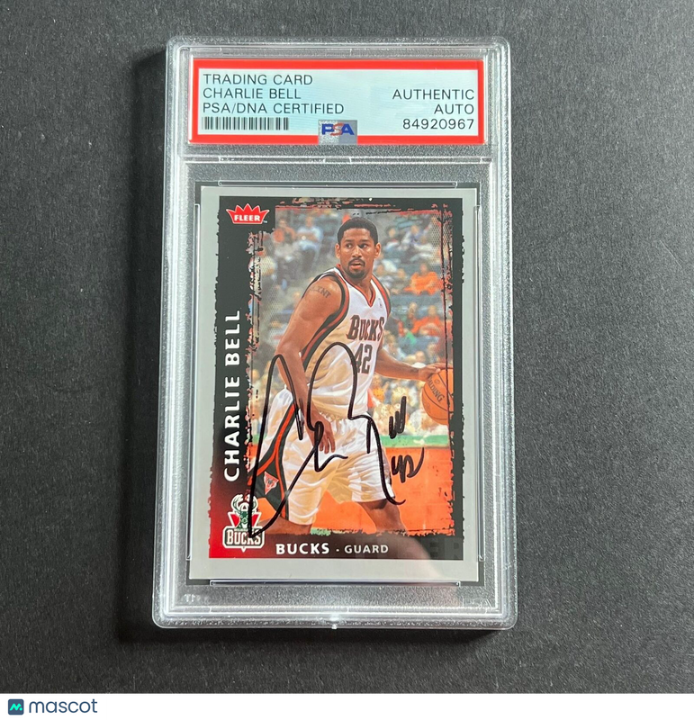 2008-09 NBA Fleer #87 Charlie Bell Signed AUTO PSA Slabbed Bucks