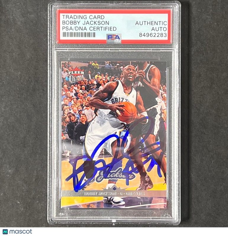 2006-07 NBA Fleer Ultra #77 Bobby Jackson Signed Card AUTO PSA Slabbed Grizzlies