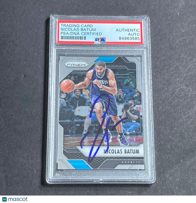 2016-17 Panini Prizm #92 Nicolas Batum Signed Card AUTO PSA Slabbed Hornets