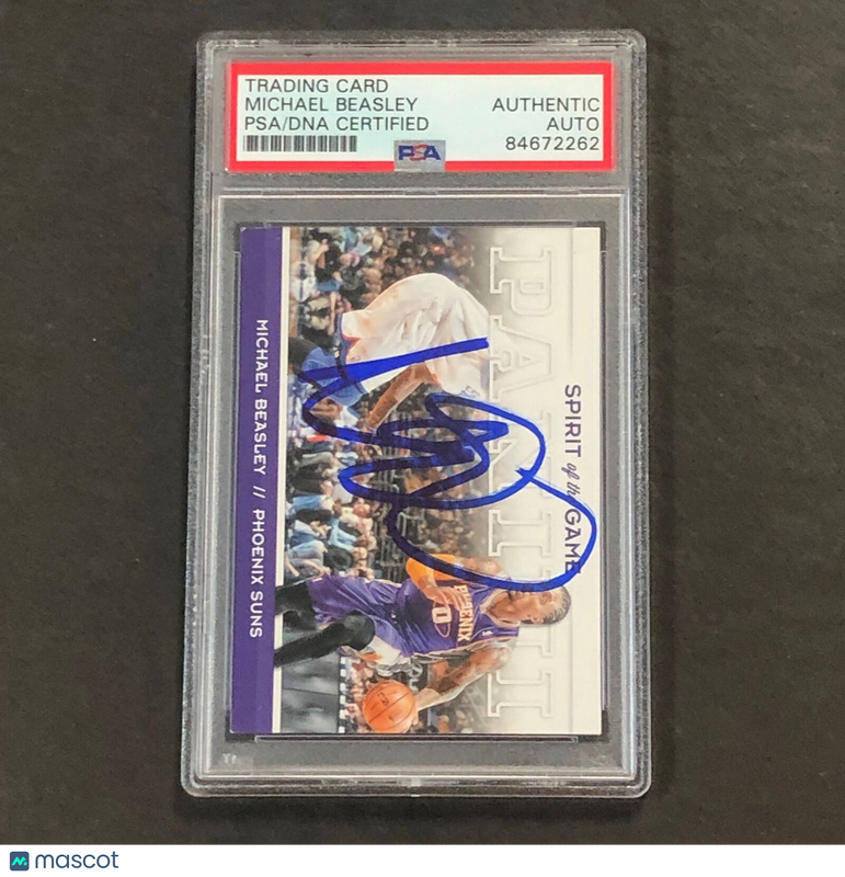 2012-13 Panini Basketball Spirit on the Game #22 Michael Beasley Signed Card AUT