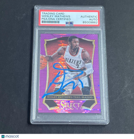 2013-14 Panini  #100 Wesley Matthews  Signed Card Auto PSA Slabbed Trail Blazers