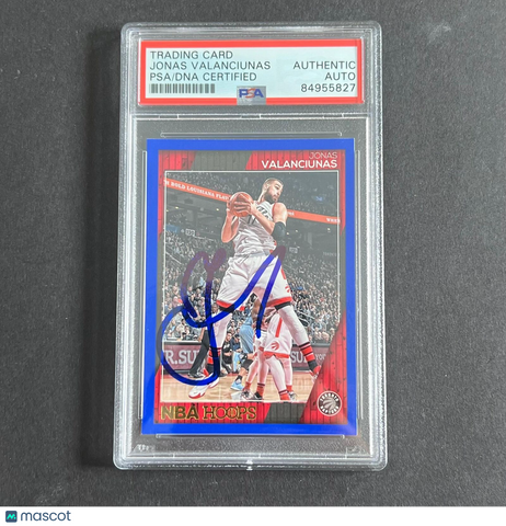 2016-17 NBA Hoops Blue #112 Jonas Valanciunas Signed Card AUTO PSA Slabbed Rapto