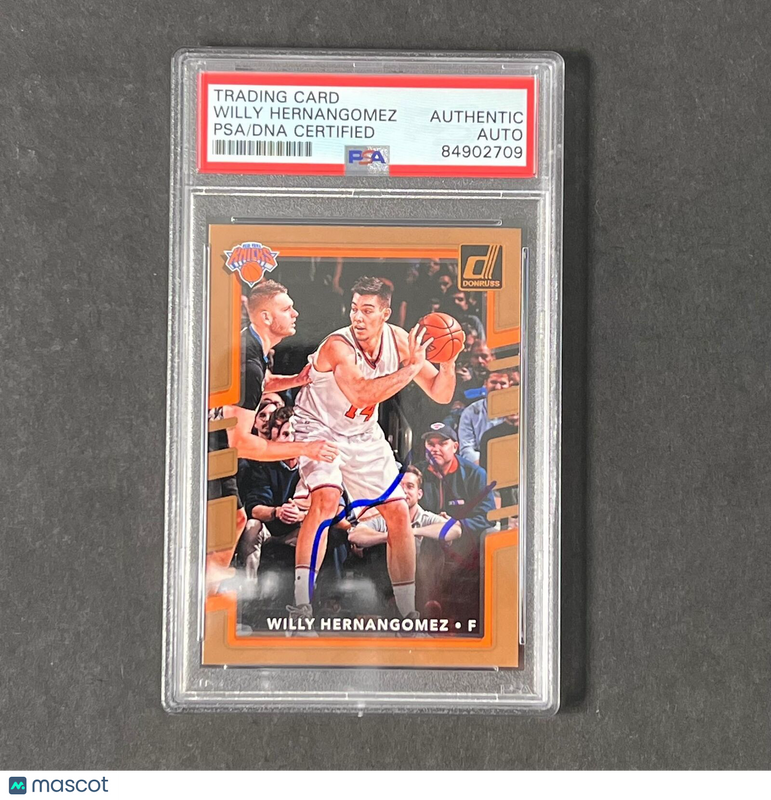 2017 Donruss #99 Willy Hernangomez Signed Card PSA Slabbed RC Knicks