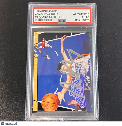 2004-05 Fleer Ultra #33 Zaza Pachulia Signed Card AUTO PSA Slabbed Magic