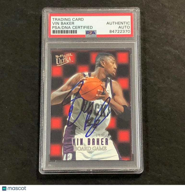 1996-97 Fleer Ultra #1 Vin Baker Signed Card PSA/DNA Slabbed Bucks