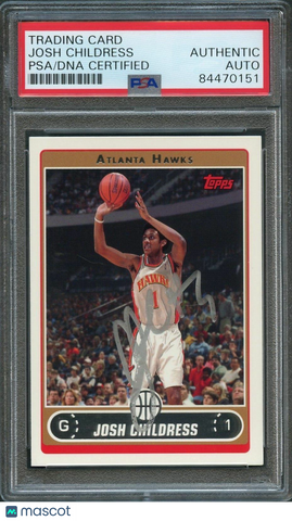 2006 Topps #105 Josh Childress Signed Card AUTO PSA Slabbed Hawks