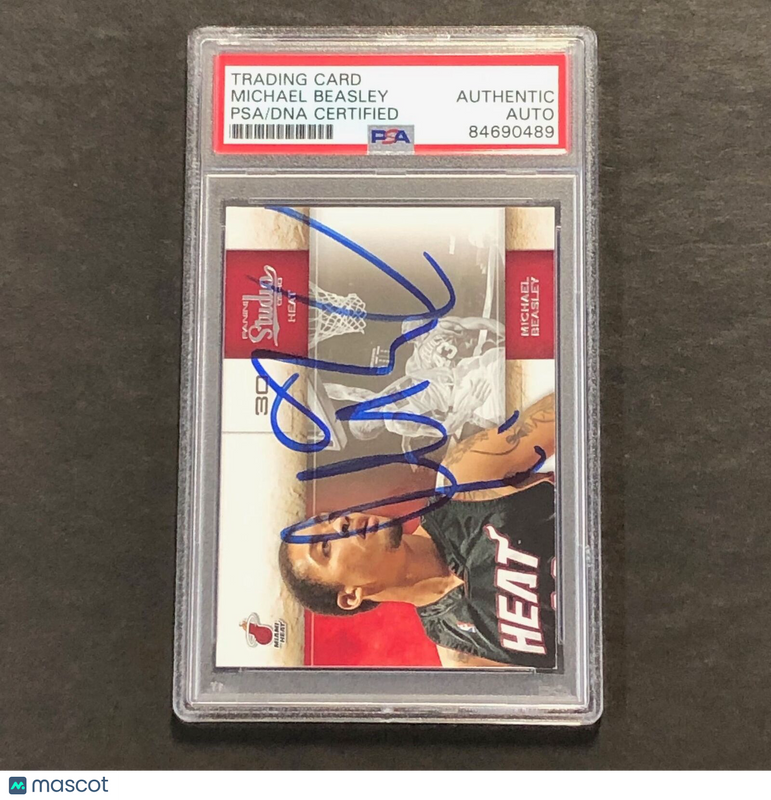2009-10 Panini Studio #68 Michael Beasley Signed Card AUTO PSA Slabbed Heat