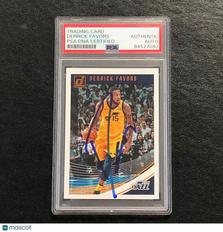 2018 Donruss Basketball #171 Derrick Favors Signed Card AUTO PSA Slabbed Jazz