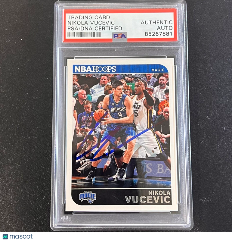 2014-15 Panini Hoops #4 Nikola Vucevic Signed Card AUTO PSA Slabbed Magic