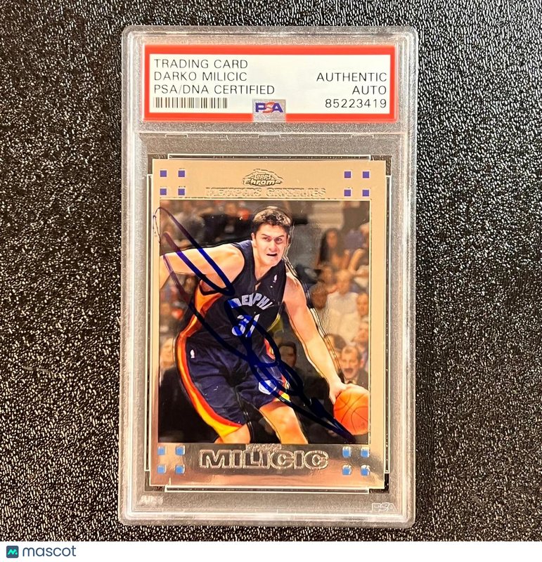 2007-08 Topps Chrome #44 Darko Milicic Signed Card AUTO PSA Slabbed Grizzlies