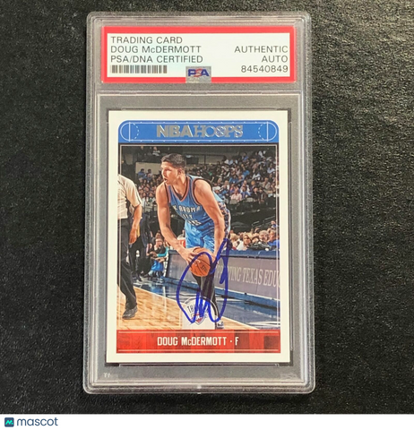 2017-18 NBA Hoops #216 Doug McDermott Signed Card AUTO PSA Slabbed Thunder