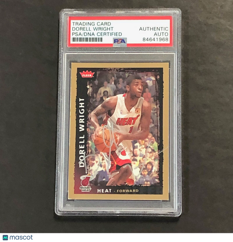 2008-09 NBA Fleer #100 Dorell Wright Signed Card AUTO PSA Slabbed Heat