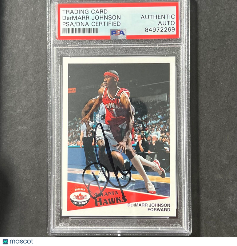 2001-02 Fleer #86 DerMarr Johnson Signed Card AUTO PSA Slabbed Hawks