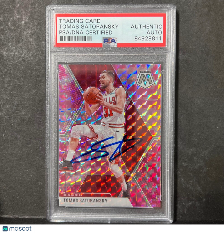 2019-20 Panini Mosaic #117 Tomas Satoransky Signed AUTO PSA Slabbed Bulls
