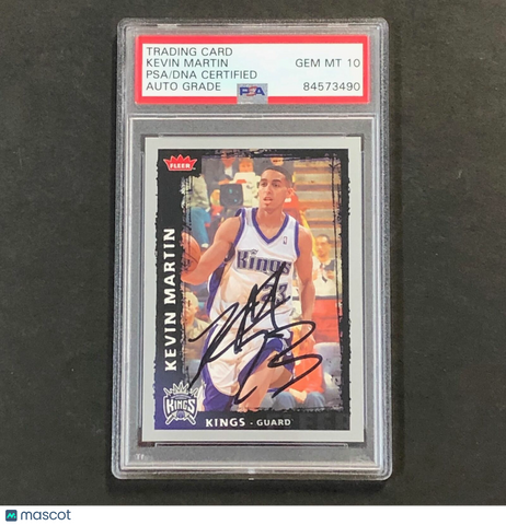 2008-09 Fleer #171 Kevin Martin Signed Card AUTO 10 PSA Slabbed Kings