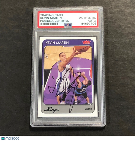 2008-09 Fleer #99 Kevin Martin Signed Card AUTO PSA Slabbed Kings