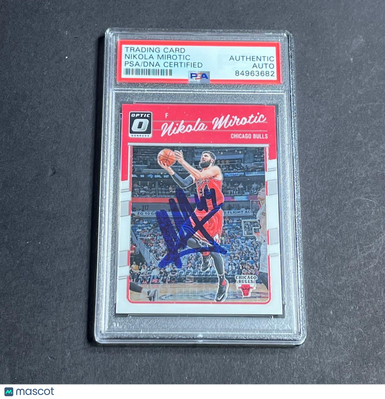2016-17 Panini Donruss #13 Nikola Mirotic Signed Card Auto PSA Slabbed Bulls